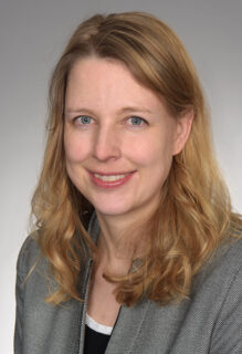 Portrait von Prof. Dr. Susanne Mühlich (Bild: Fotostudio Sahm)