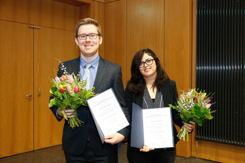 Dr. Sevim Dalabasmaz (rechts) und Dr. Tobias Schwalbe (Foto: Giulia Iannicelli/FAU)